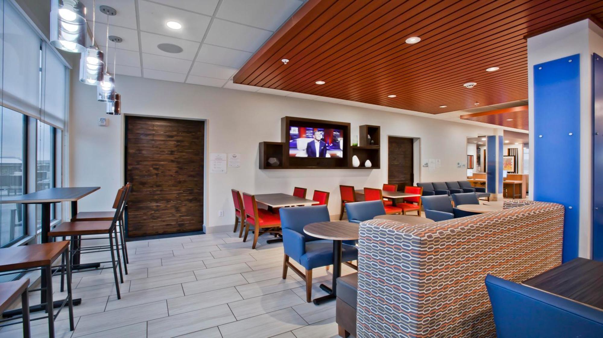 Holiday Inn Express & Suites - Green River, An Ihg Hotel Bagian luar foto