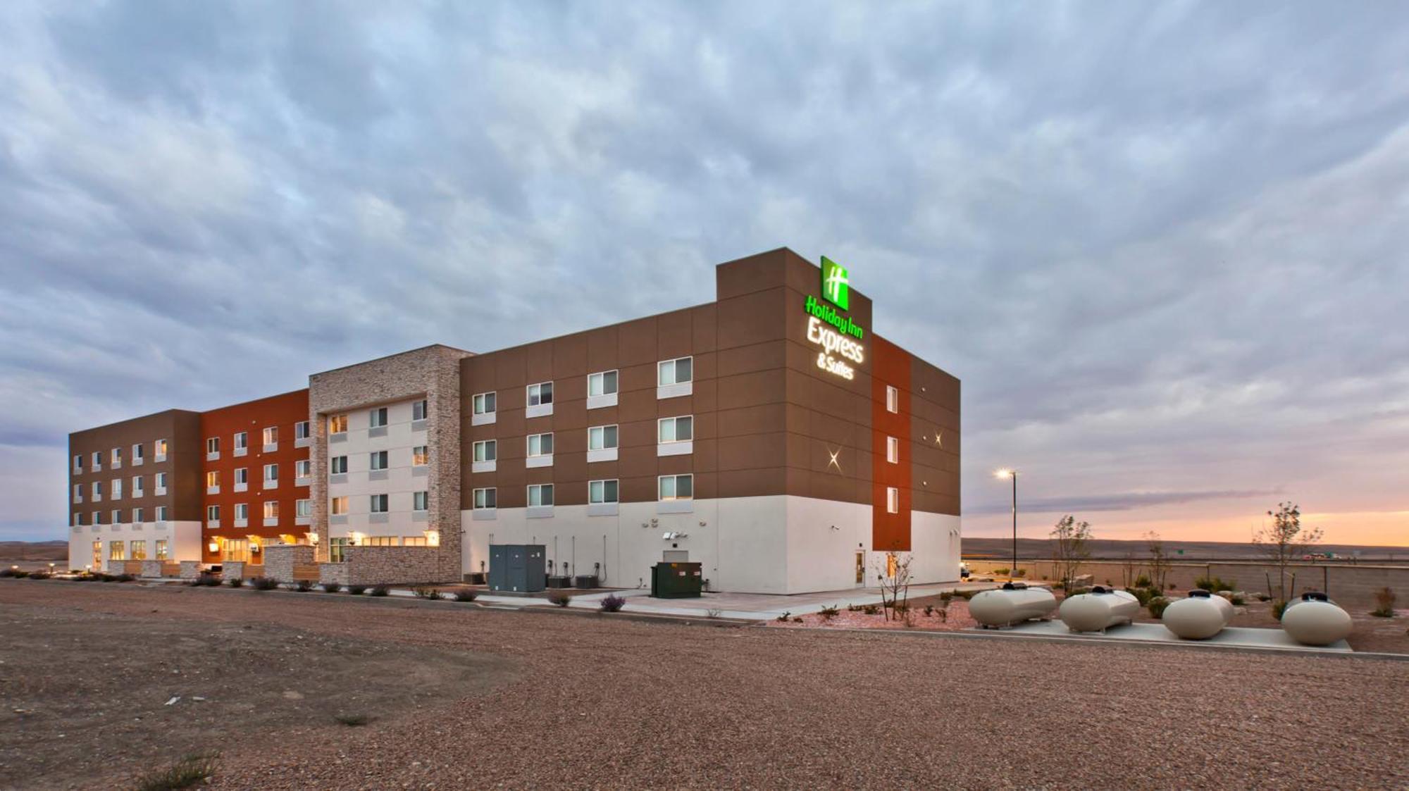 Holiday Inn Express & Suites - Green River, An Ihg Hotel Bagian luar foto